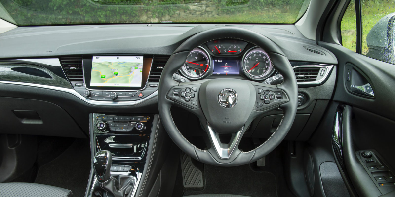 Illustration for article titled Oppo Rental Review: Vauxhall Astra